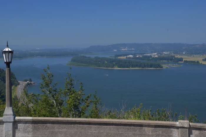 view looking west from Vista House